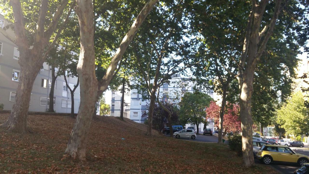 Encarnacao Metro 1/2 Apartment Lisboa Екстериор снимка